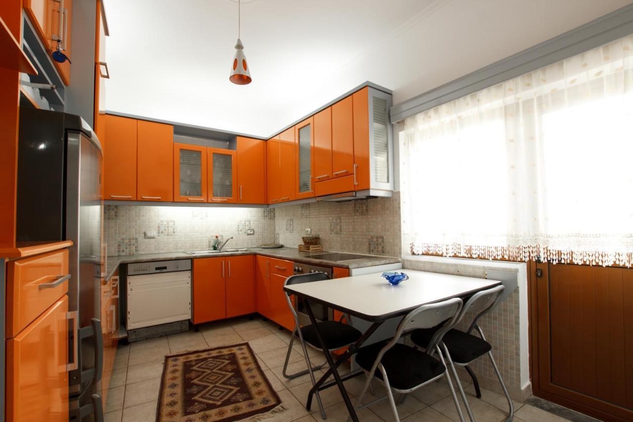 Emblematic House Apartment 2 Gjirokastër Стая снимка
