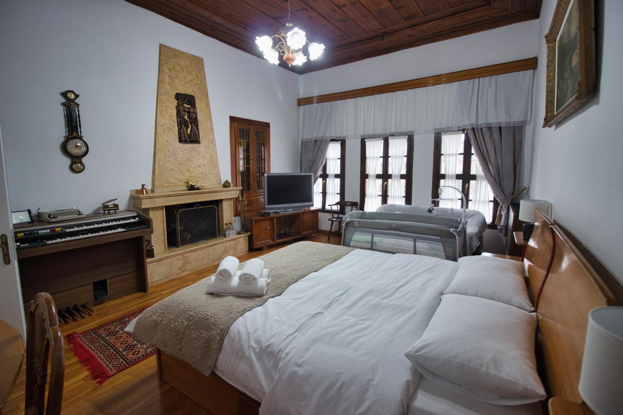 Emblematic House Apartment 2 Gjirokastër Екстериор снимка