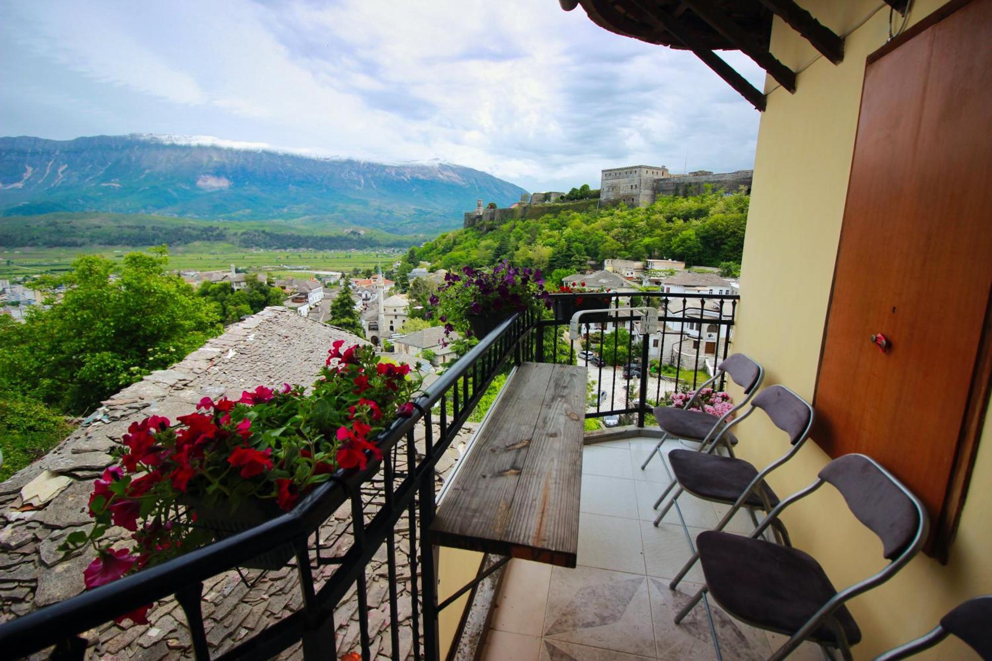 Emblematic House Apartment 2 Gjirokastër Екстериор снимка