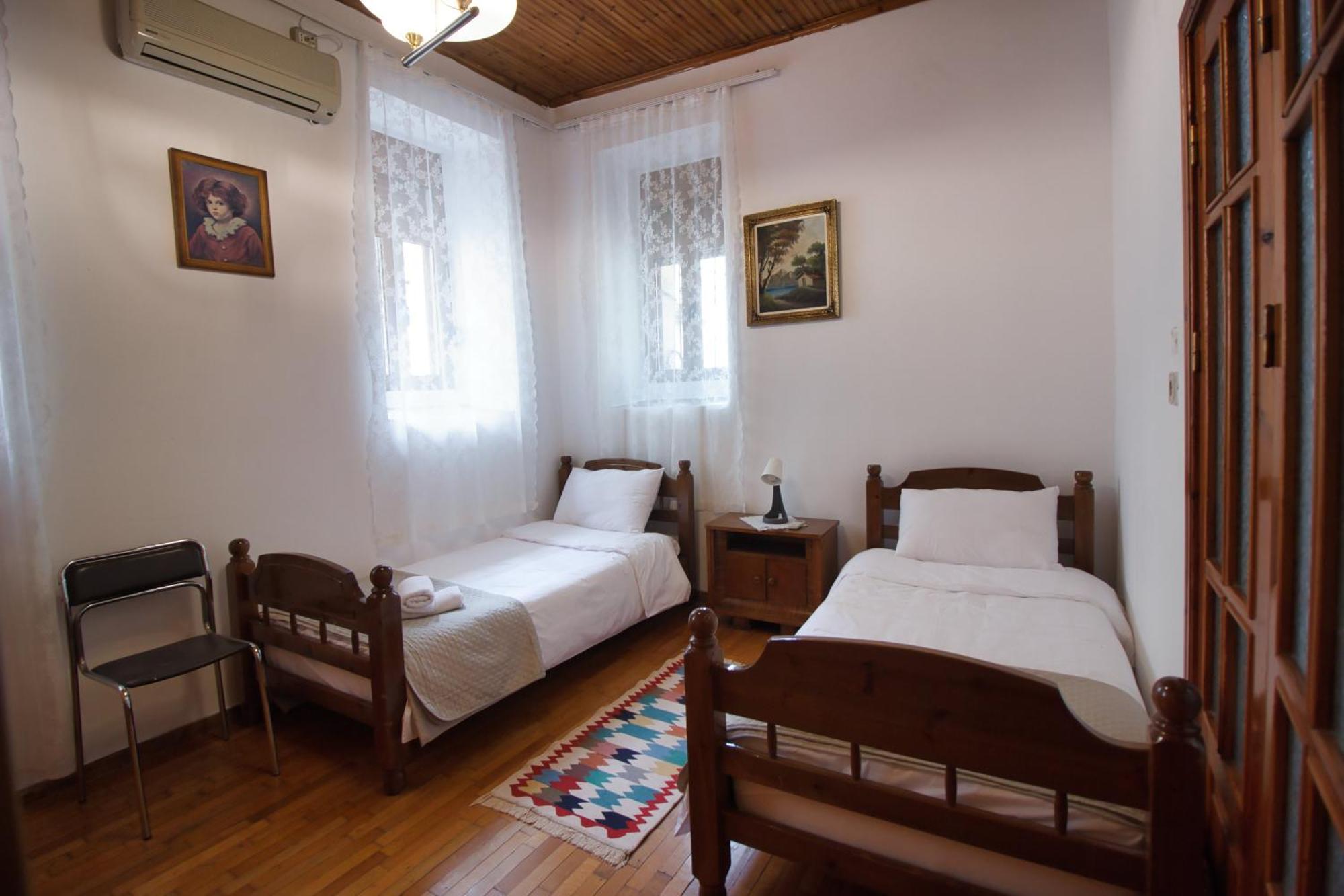 Emblematic House Apartment 2 Gjirokastër Екстериор снимка