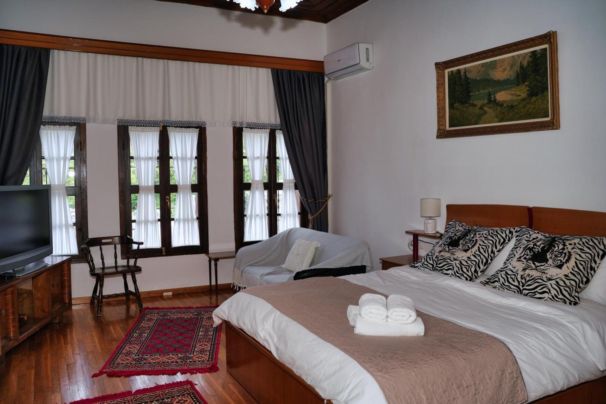 Emblematic House Apartment 2 Gjirokastër Екстериор снимка