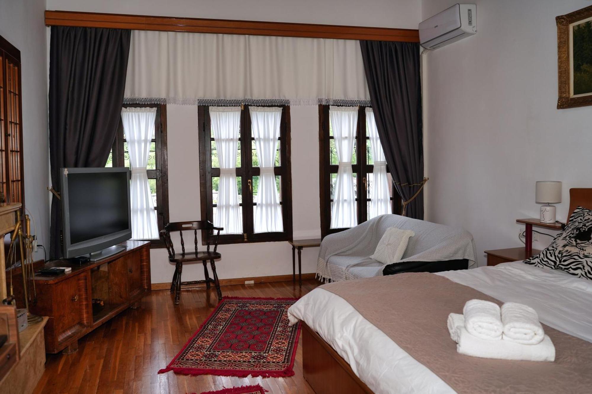 Emblematic House Apartment 2 Gjirokastër Екстериор снимка